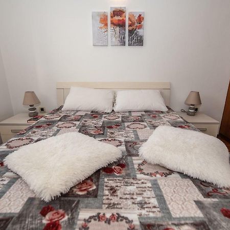 Cave Romane Apartment With Private Pool And Sea View Винкуран Экстерьер фото