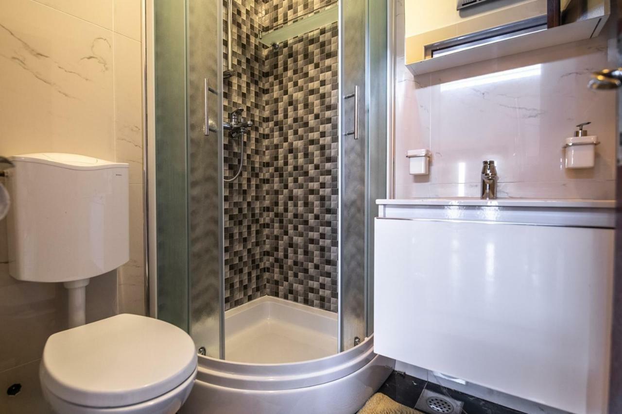 Cave Romane Apartment With Private Pool And Sea View Винкуран Экстерьер фото