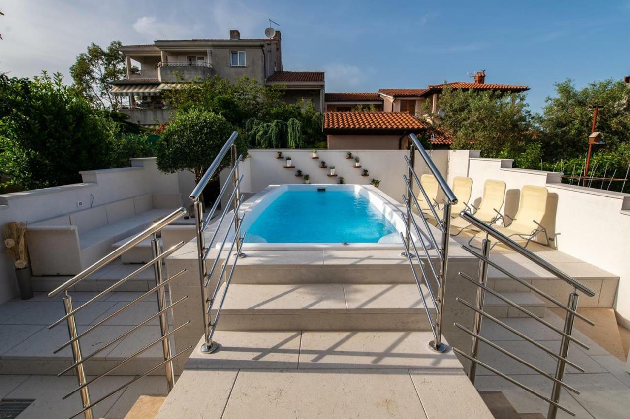 Cave Romane Apartment With Private Pool And Sea View Винкуран Экстерьер фото