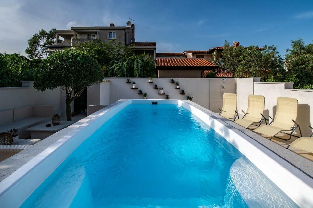Cave Romane Apartment With Private Pool And Sea View Винкуран Экстерьер фото